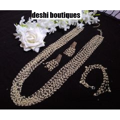 Picture of Beautiful  Antic jwellery sets  for women