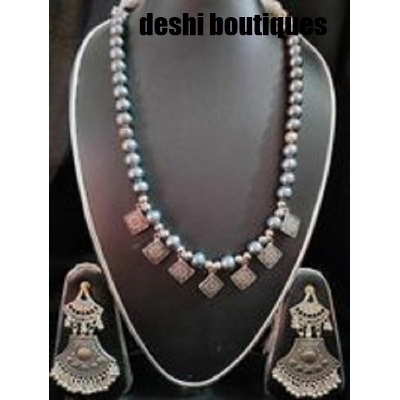 Picture of Beautiful  Antic jwellery sets  for women