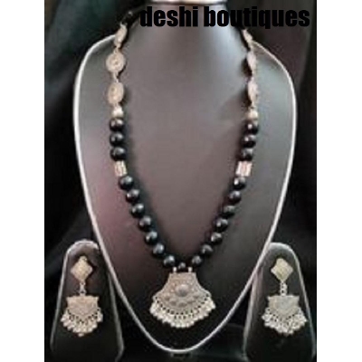 Picture of Beautiful  Antic jwellery sets  for women