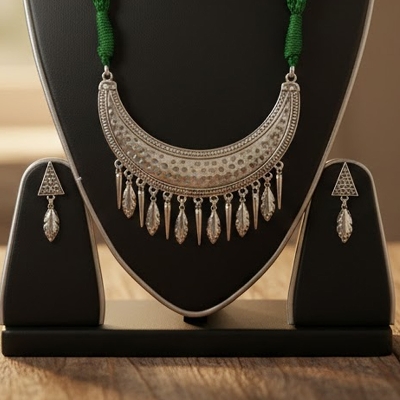 Picture of Beautiful  Antic jwellery sets  for women