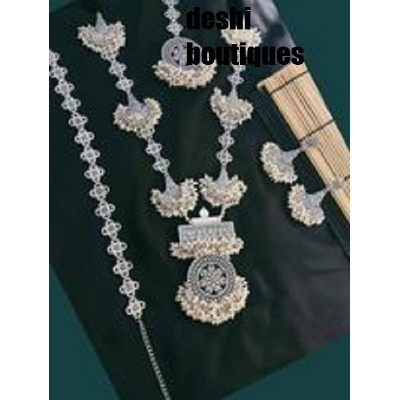 Picture of Beautiful  Antic jwellery sets  for women