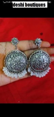 Picture of Entiecs earring