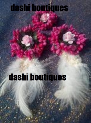 Picture of antiques earrings and tiqli for women