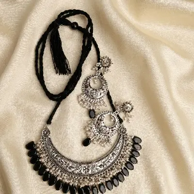 Picture of Beautiful  Antic jwellery sets  for women