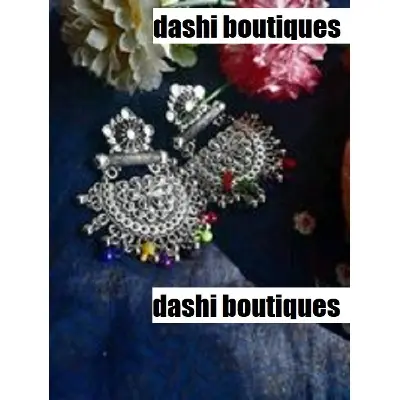 Picture of antics ear rings for women