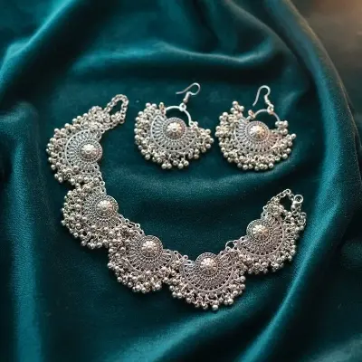 Picture of Beautiful  Antic jwellery sets  for women