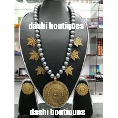 Picture of Beautiful  Antic jwellery sets  for women