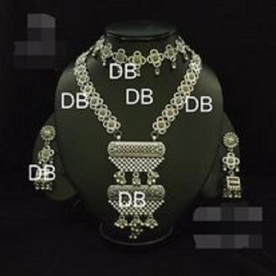 Picture of Beautiful  Antic jwellery sets  for women