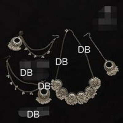 Picture of Beautiful  Antic jwellery sets  for women