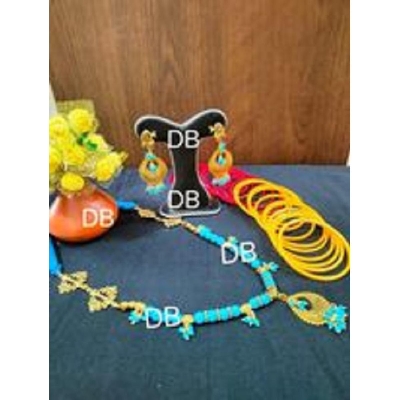 Picture of Beautiful  Antic jwellery sets  for women