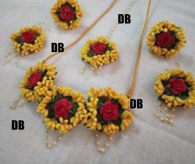 Picture of Artificial Flower Gorgeous Bridal Set 5 Piece set