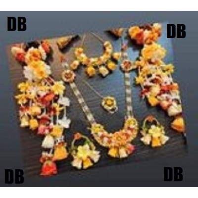 Picture of Artificial Flower Bridal Jwellery set 16 pieces