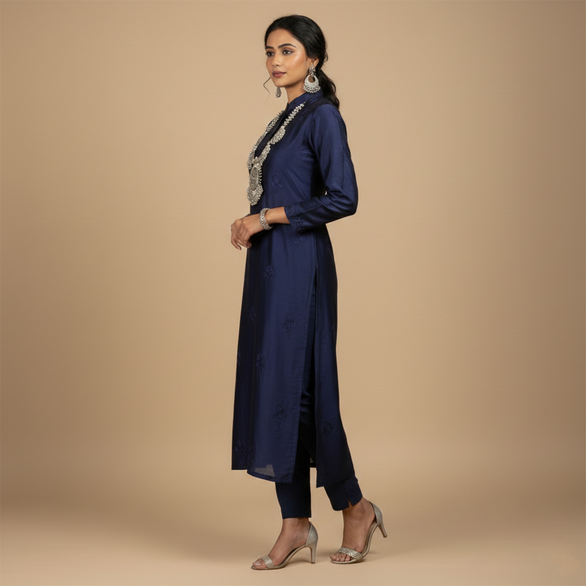 Picture of Beautiful  Antic jwellery sets  for women