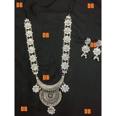 Picture of Beautiful  Antic jwellery sets  for women