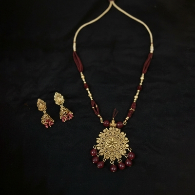 Picture of Beautiful  Antic jwellery sets  for women