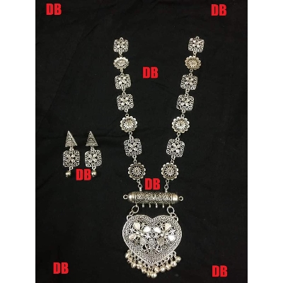 Picture of Beautiful  Antic jwellery sets  for women