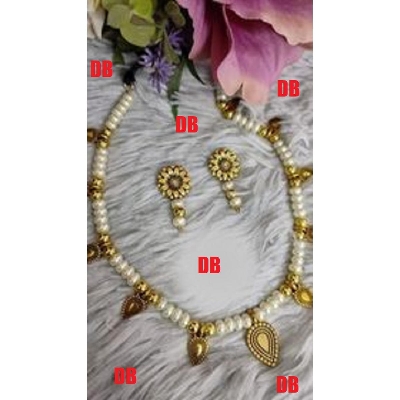 Picture of Beautiful  Antic jwellery sets  for women