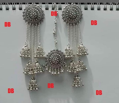 Picture of Beautiful  Antic jwellery sets  for women