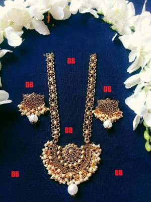 Picture of Beautiful  Antic jwellery sets  for women