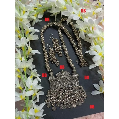 Picture of Beautiful  Antic jwellery sets  for women