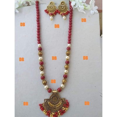 Picture of Beautiful  Antic jwellery sets  for women