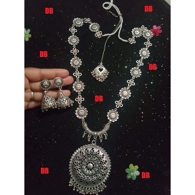 Picture of Beautiful  Antic jwellery sets  for women