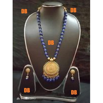 Picture of Beautiful  Antic jwellery sets  for women