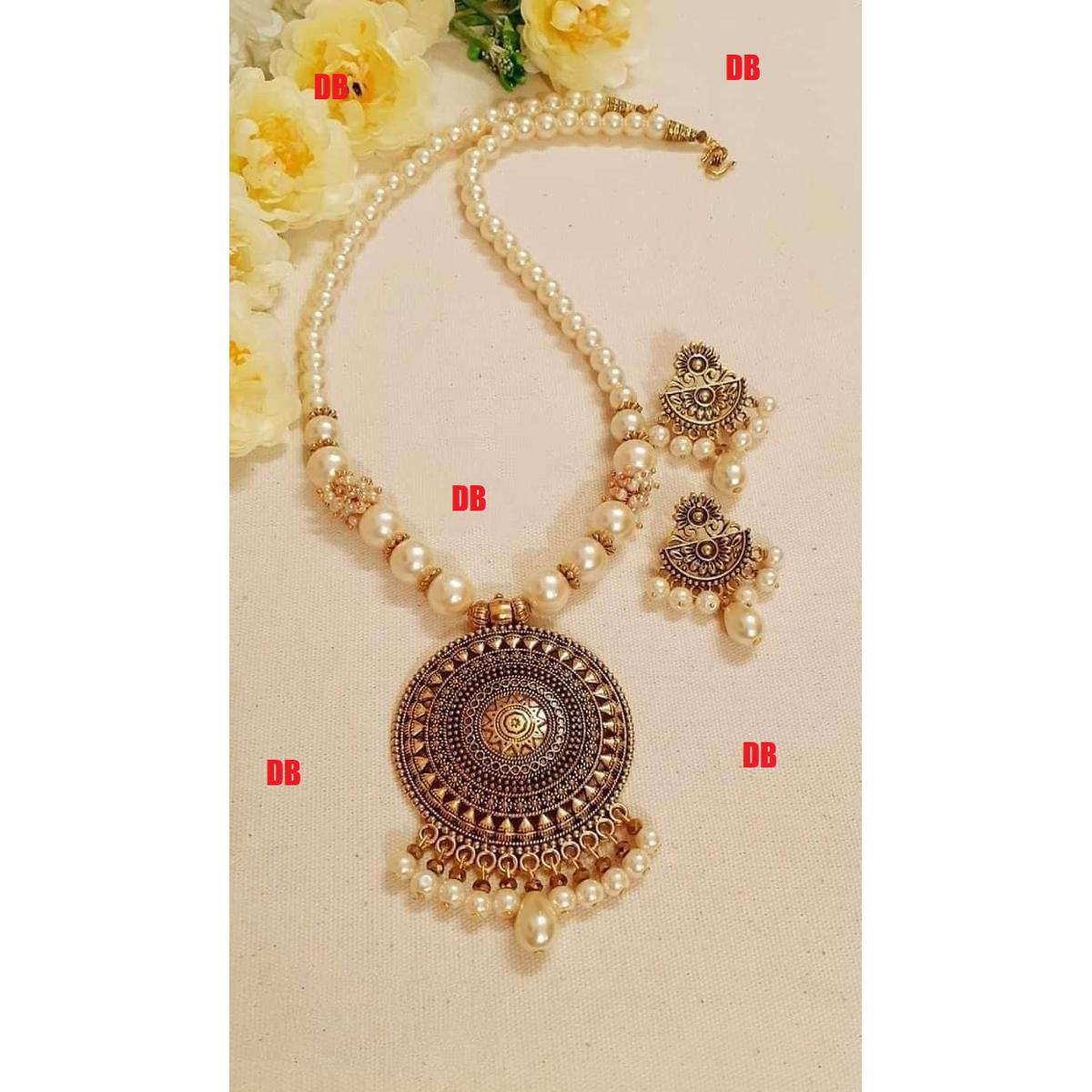 Picture of Beautiful  Antic jwellery sets  for women