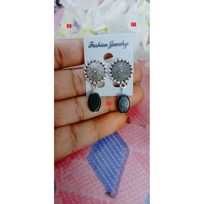 Picture of Antiques jewellery earrings