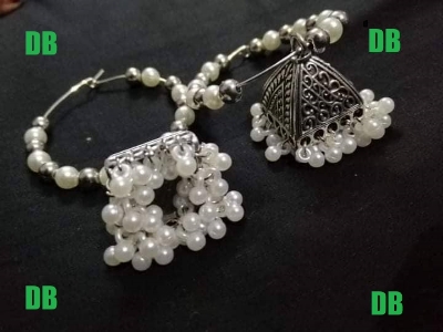 Picture of Antiques jewellery earrings