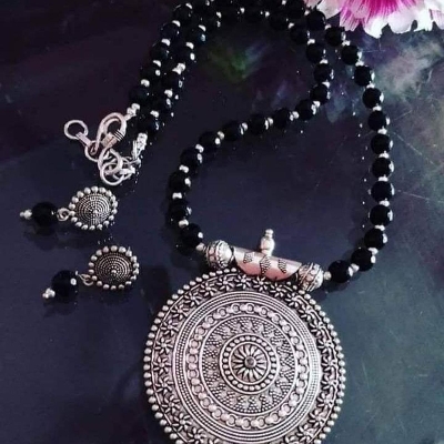 Picture of Beautiful  Antic jwellery sets  for women - Multicolor