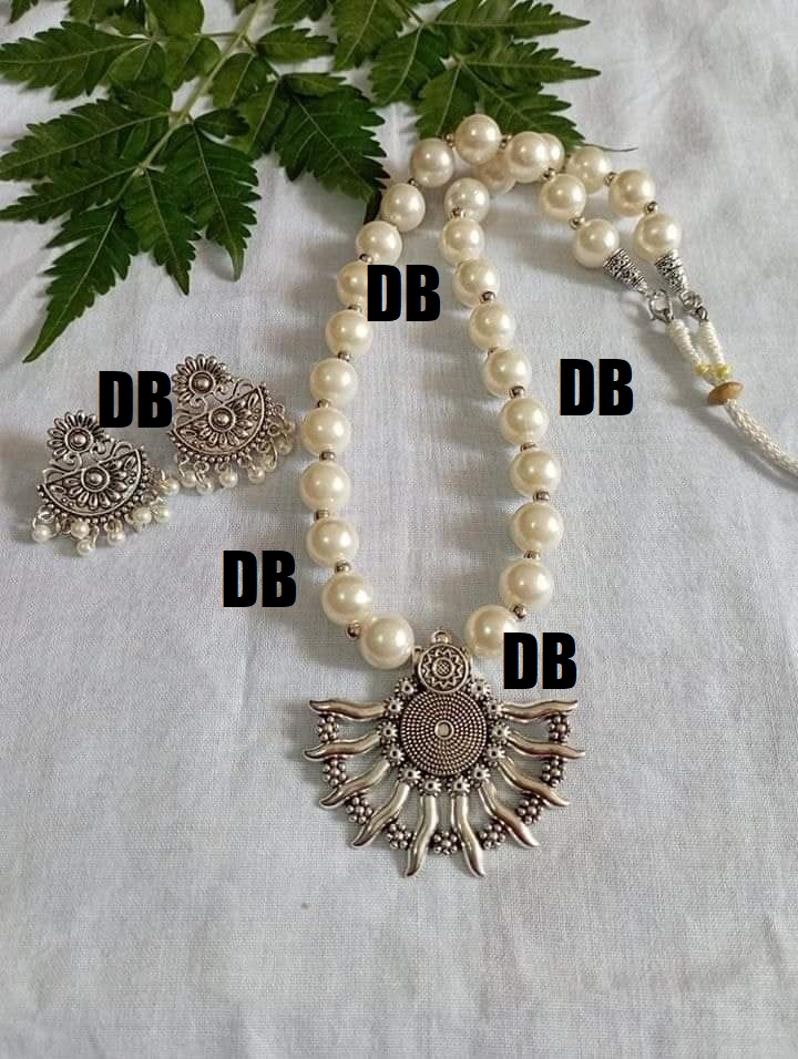 Picture of Beautiful  Antic jwellery sets  for women - Multicolor