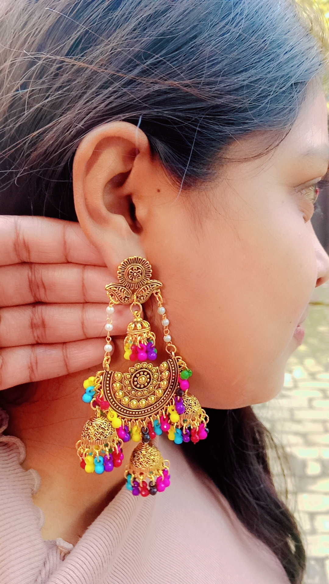 Picture of Gorgeous party wear antique golden necklace and earrings set for girls and woman. - Gold