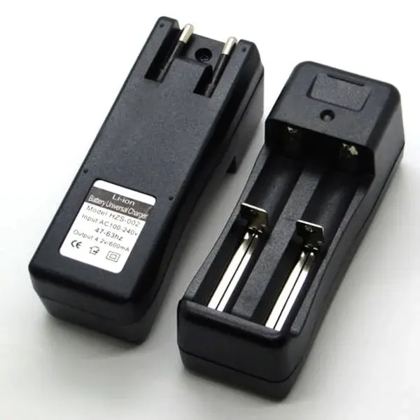 Picture of UNIVERSAL AC BATTERY CHARGER FOR 16340/10440/14500/18650 BATTERY(Black)