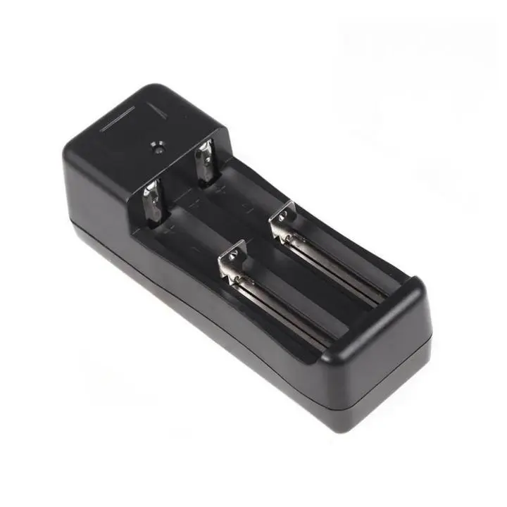 Picture of UNIVERSAL AC BATTERY CHARGER FOR 16340/10440/14500/18650 BATTERY(Black)