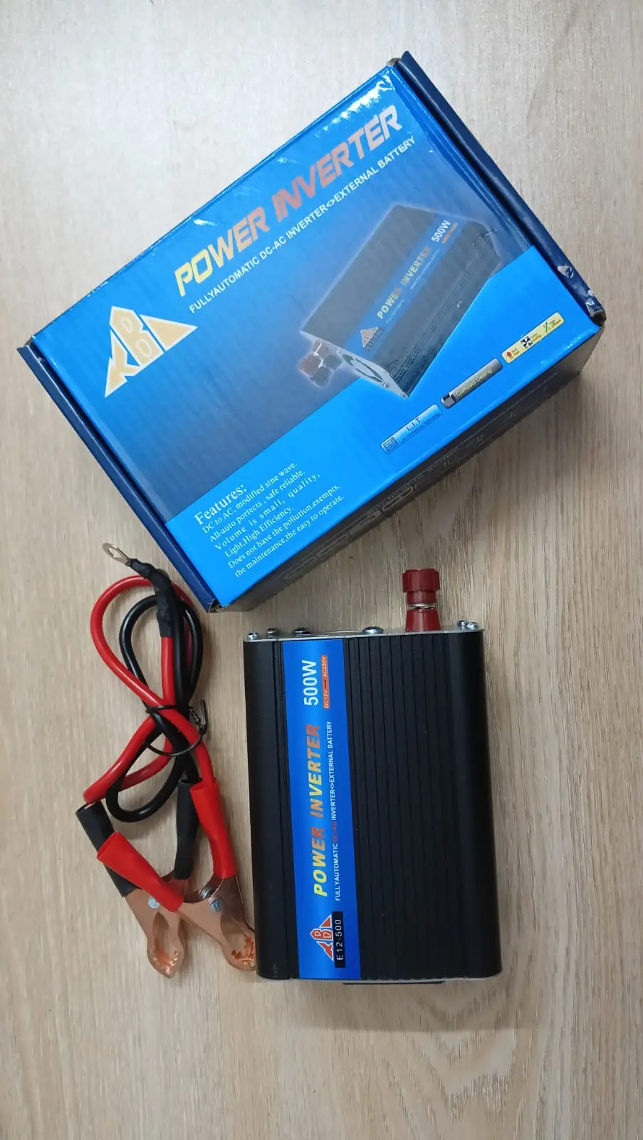 Picture of 500W Power Inverter 12V DC to 220V AC - High-Efficiency Portable Power Converter(Black)