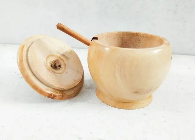 Picture of Wooden Salt Bowl With Spoon (1set)