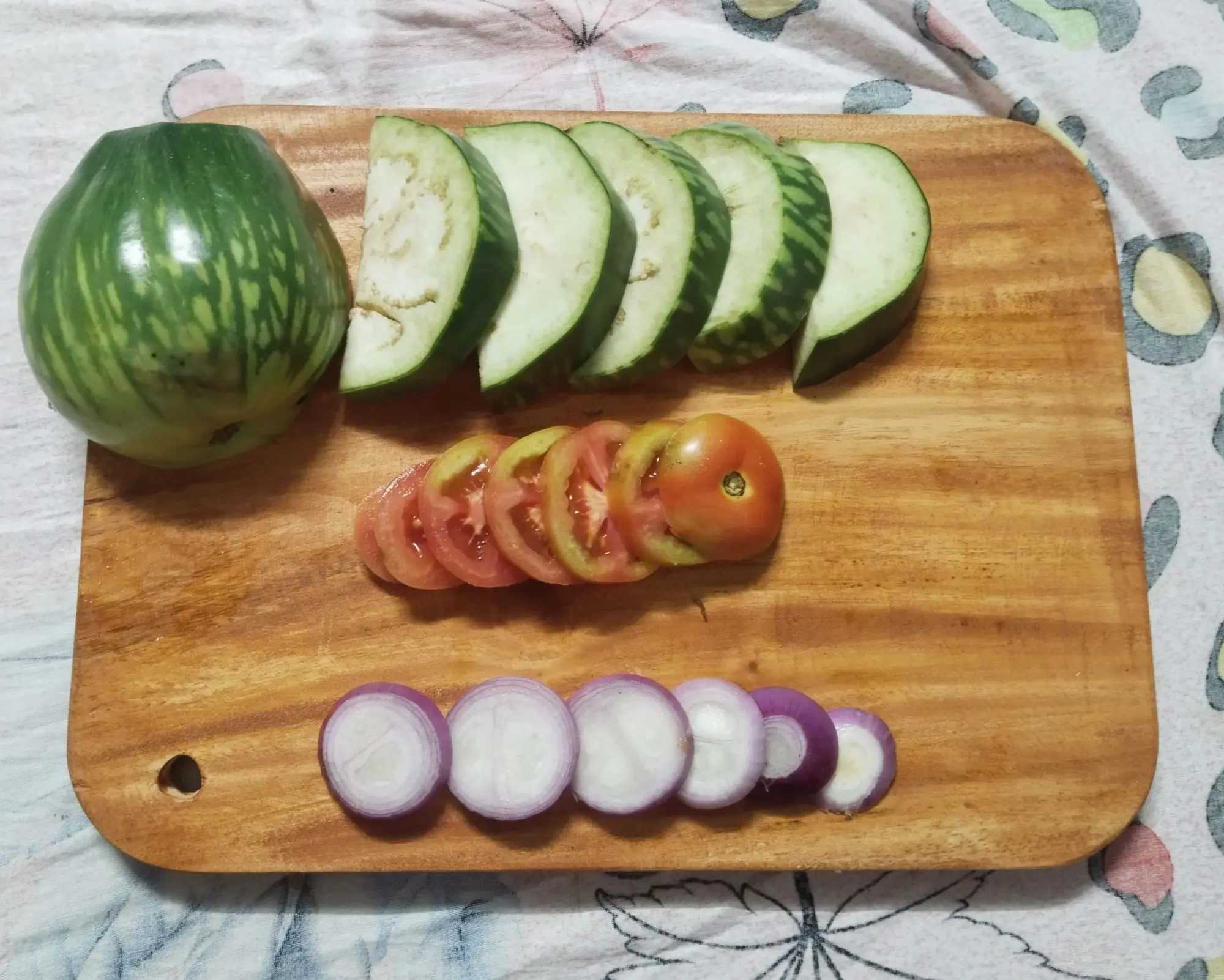 Picture of Add Elegance To Your Kitchen With The Wood Handcrafted Cutting Board, Offering High Quality And Fine Wooden Construction. - Multicolor