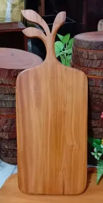 Picture of Custom Size Leaf Style Wooden Chopping Board ( With Polish ) - Multicolor