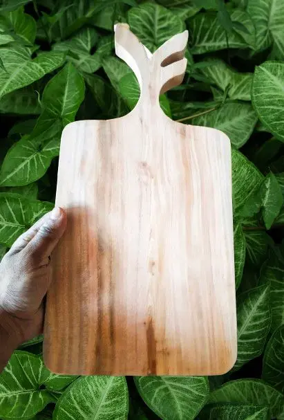 Picture of Custom Design Wooden Leaf Style High Quality Chopping Board ( Without Color ) - Multicolor