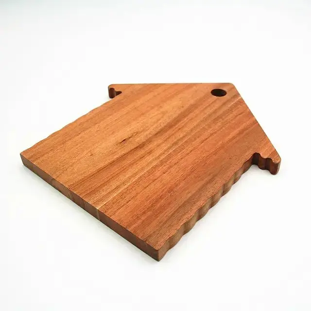 Picture of Personalized mini house shape wooden cutting board - Multicolor