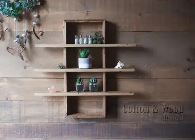 Picture of European Wooden Wall Hanging Rack for Room decoration - Multicolor