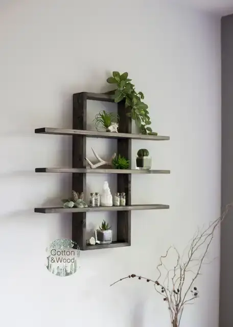 Picture of European Wooden Wall Hanging Rack for Room decoration - Multicolor