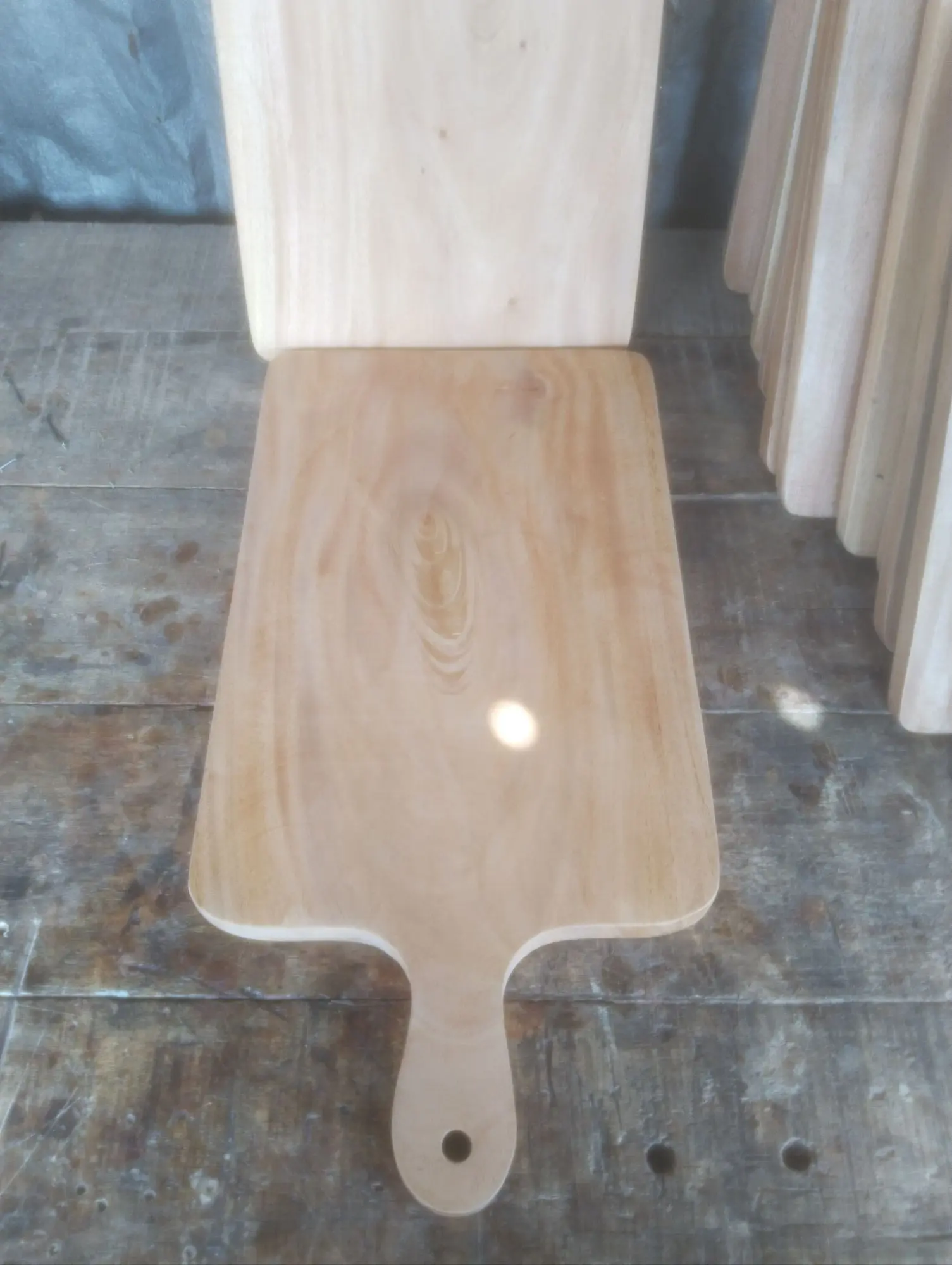 Picture of high quality wooden big size chopping board with handle (10inch by 20 inch ) - Multicolor