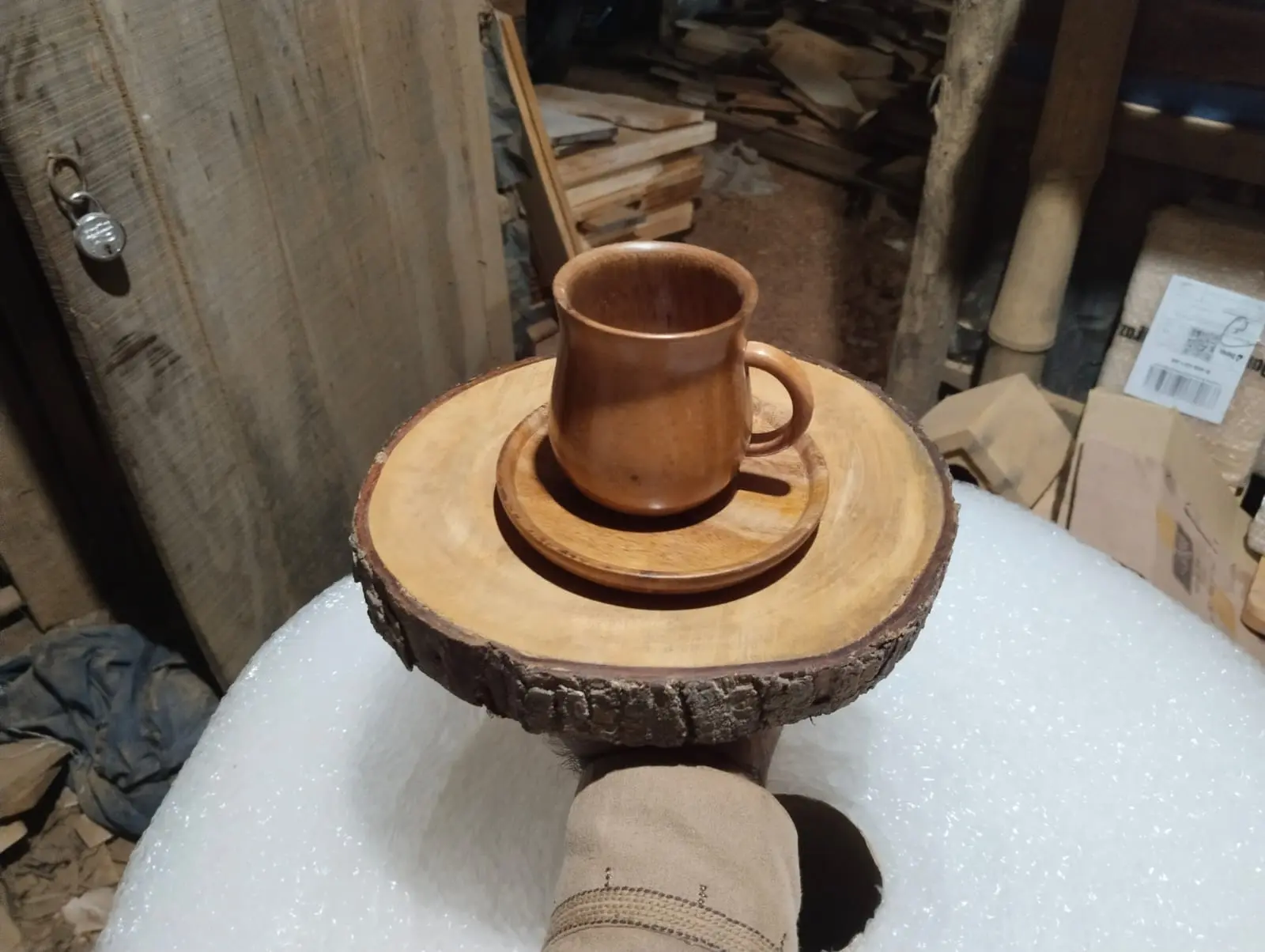 Picture of mahogany Wooden Slice Tea Tray, chopping board - Rustic Tea Tray Made Of Natural Wood, ( 7 inch ) - Multicolor