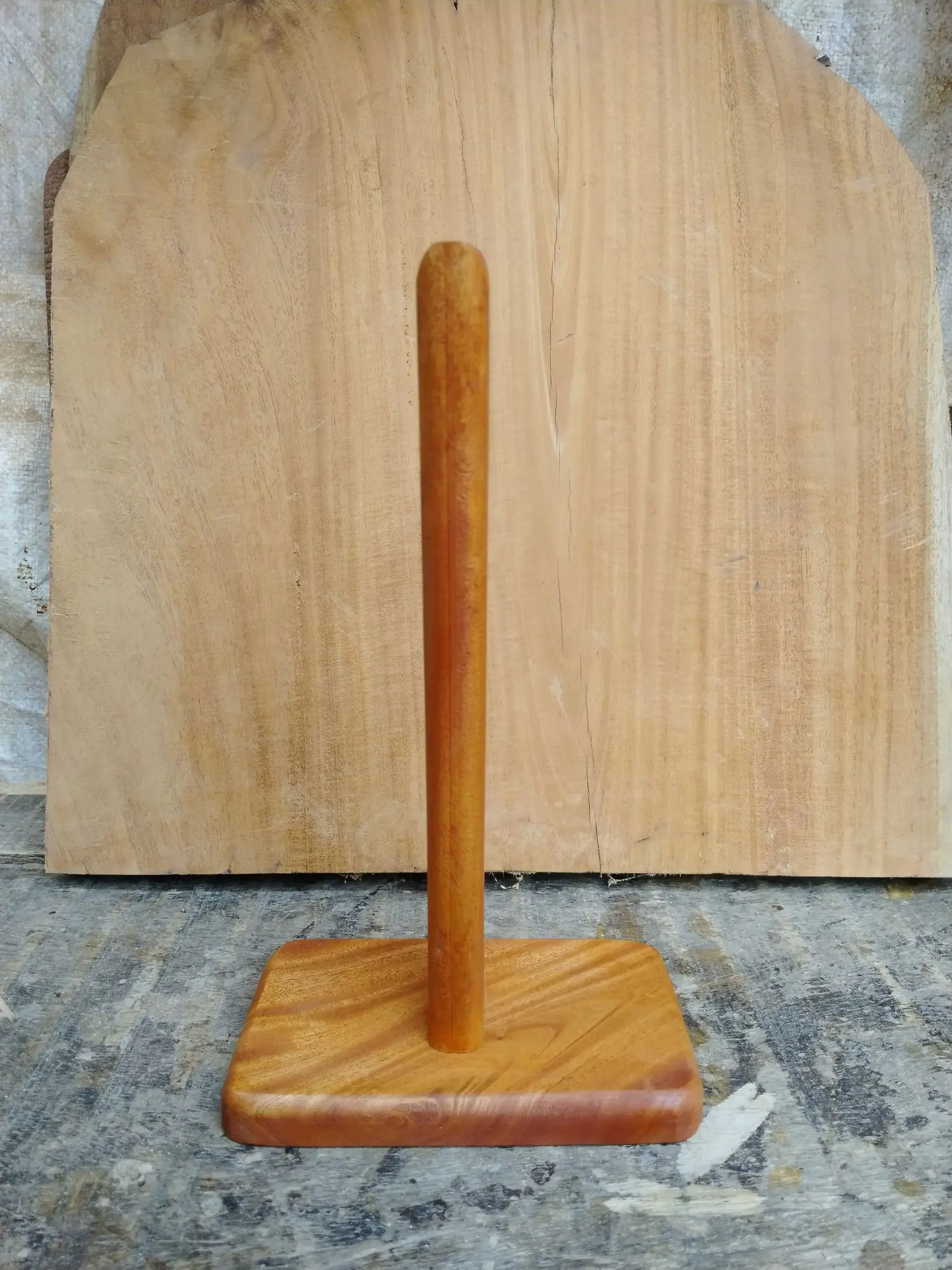 Picture of daily uses wooden headphone / earphone stand - Multicolor