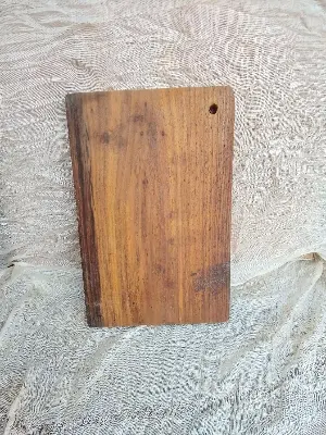 Picture of sissoo wooden cutting /chopping board (8 inch by 12 inch) - Multicolor