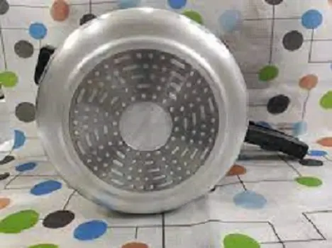 Picture of Prestiege Pressure cooker 3 Litre (INDUCTION)(Multicolor)