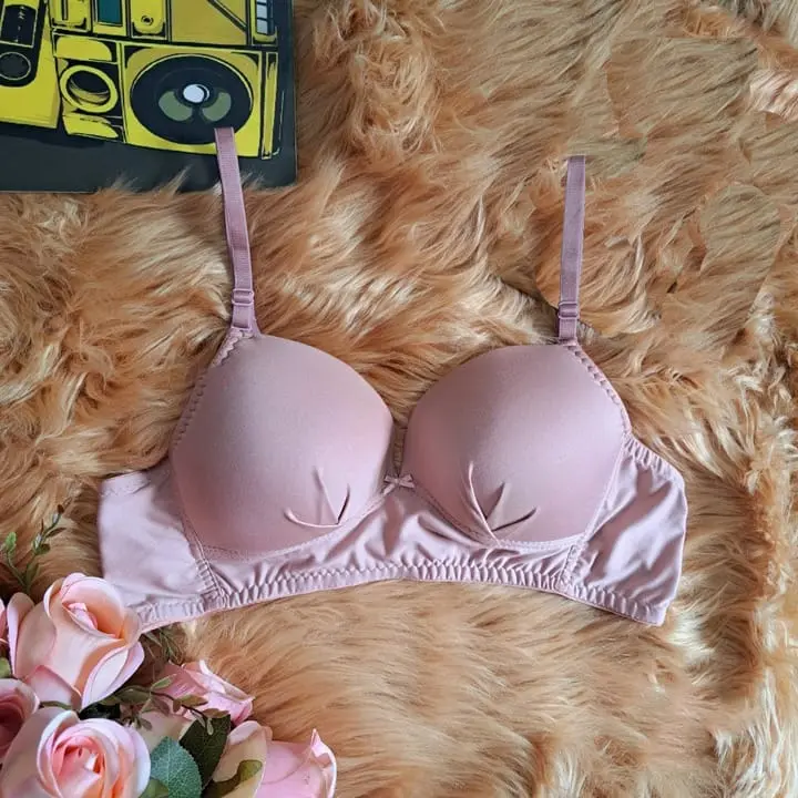 Picture of Skin Soft Comfortable Non Paded Wireless Foam Bra for Sexy Women and Girls