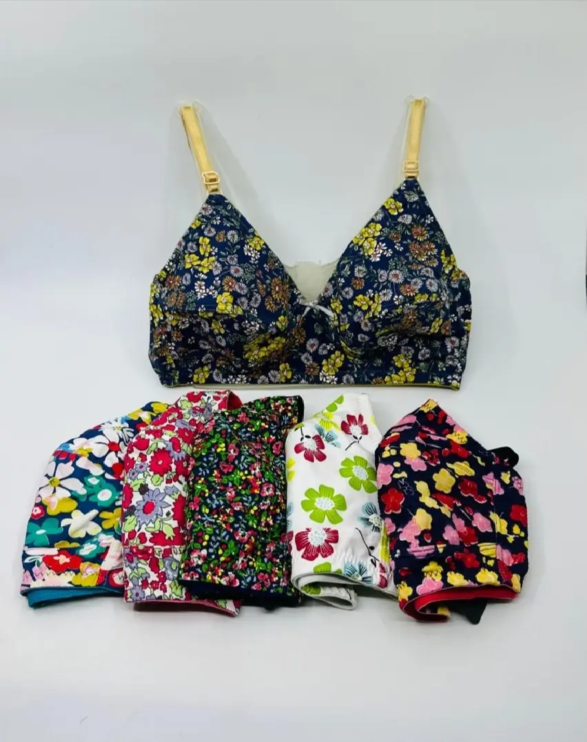 Picture of 4 peace premium export quality soft stretchable   print bra for women - Multicolor